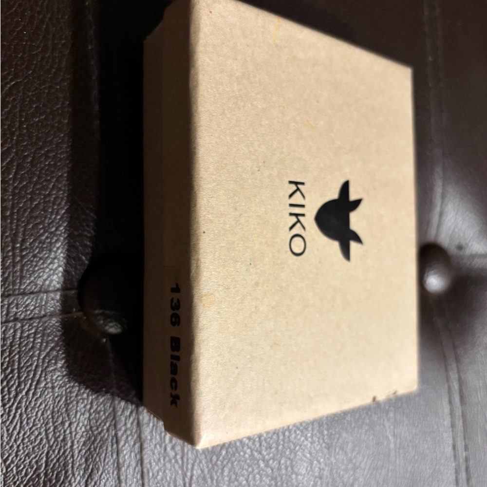 KIKO Black 136 Bi-Fold Two Slot Walket